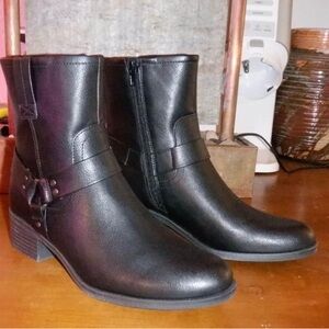 Women's Size 9 1/2 - Frye Elodin Ankle Boots